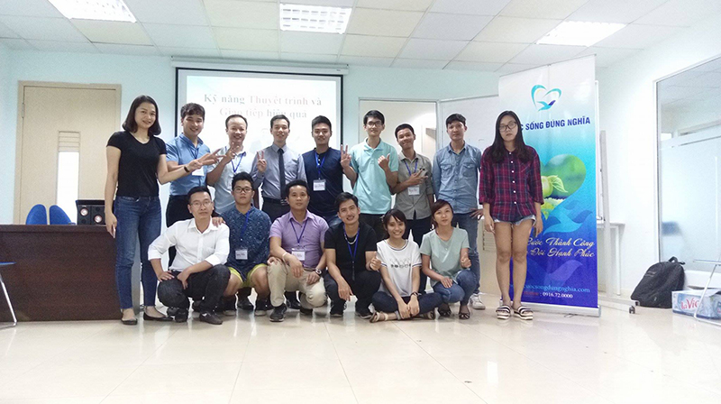 Đào tạo Public: Kỹ năng giao tiếp và thuyết trình tại Hà Nội