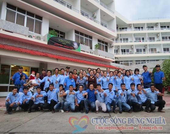 Chương trình đào tạo Team building tour cho Cty Cà Phê Sơn Tùng: "Đoàn kết – Thành công"